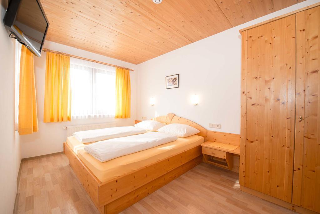 Ferienwohnungen Plattner Вайсензее Номер фото